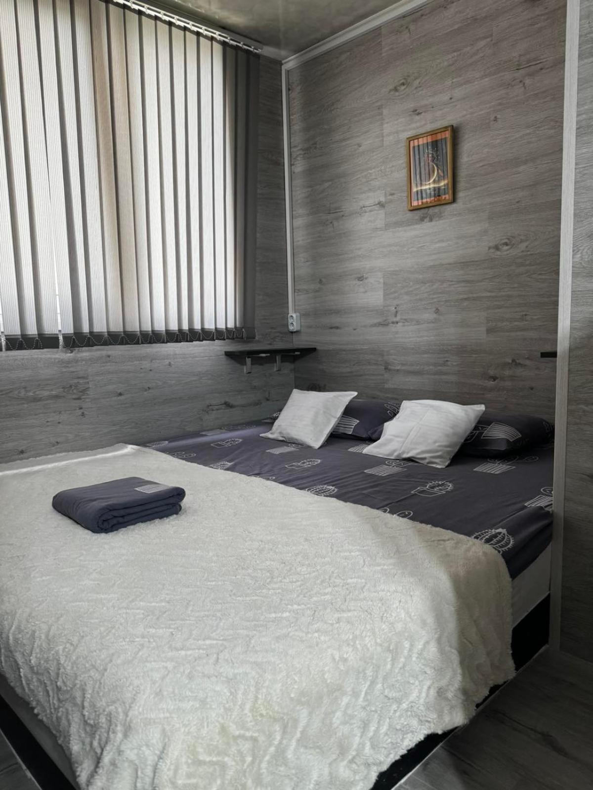 Чем Дольше Тем Дешевлe Apartment Chisinau Luaran gambar